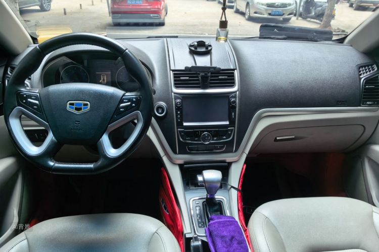 GEELY Emgrand 2014 car image #11