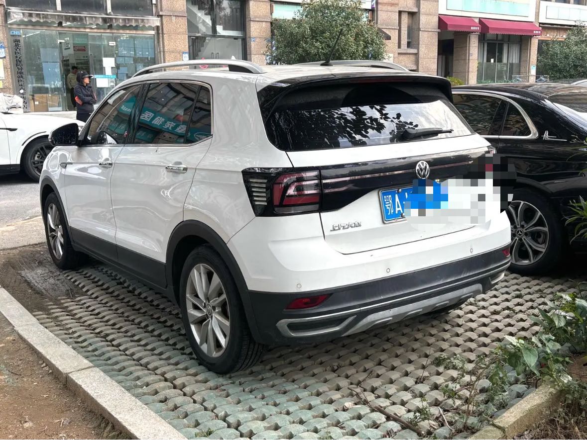 Volkswagen T-Cross 2020 #4 Volkswagen T-Cross 2020 صورة سيارة #4
