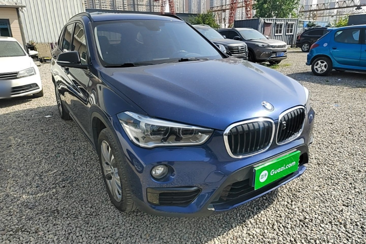 BMW X1 2018 #4 BMW X1 2018 car image #4