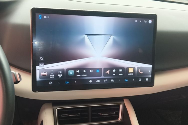 BYD YuanUP 2025 car image #13