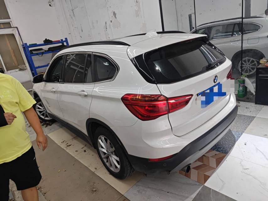 BMW X1 2018 #5 BMW X1 2018 car image #5