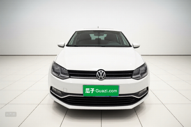 Volkswagen Polo 2018 car image #3