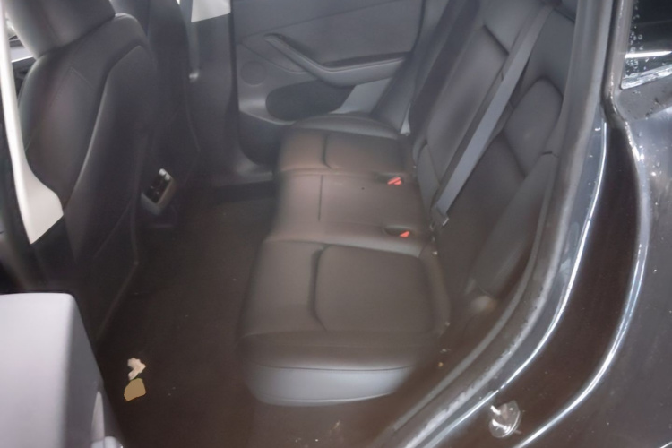 Tesla Model Y 2024 #17 Tesla Model Y 2024 immagine di auto #17