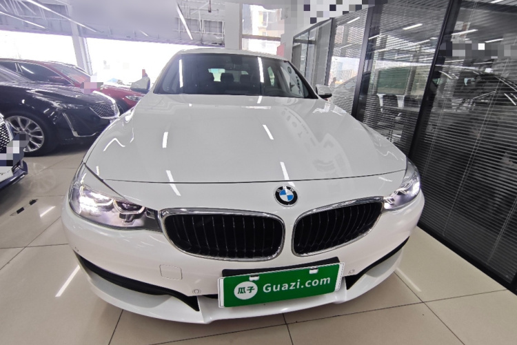 BMW 3 Series GT 2018 car image #3