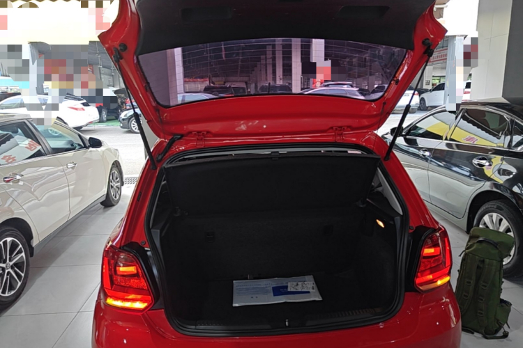 Volkswagen Polo 2016 #19 Volkswagen Polo 2016 car image #19