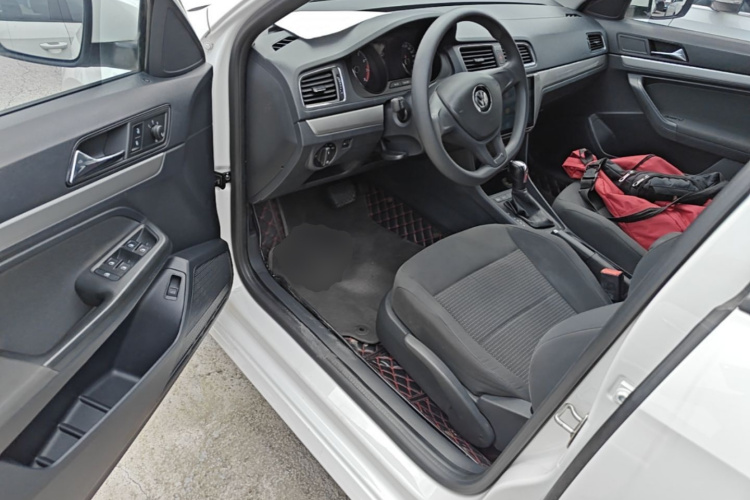 Volkswagen Lavida 2019 #16 Volkswagen Lavida 2019 car image #16
