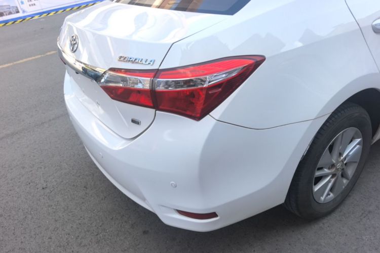 Toyota Corolla 2015 car image #7