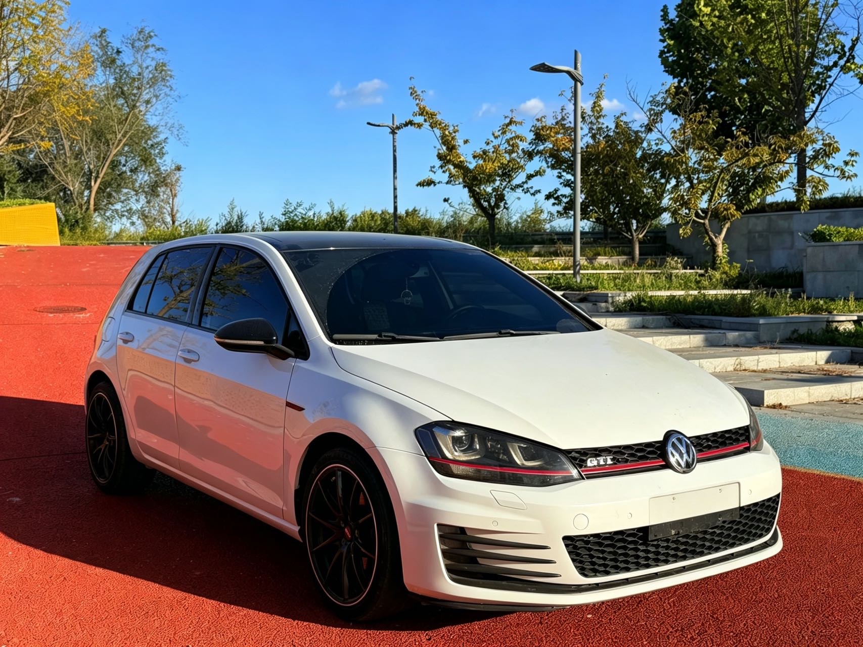 Volkswagen GolfGTI 2016 #3 Volkswagen GolfGTI 2016 صورة سيارة #3