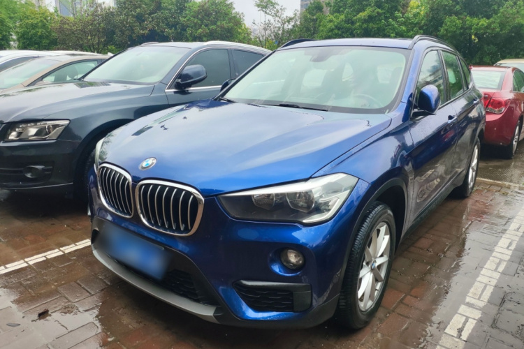 BMW X1 2019 #2 BMW X1 2019 car image #2
