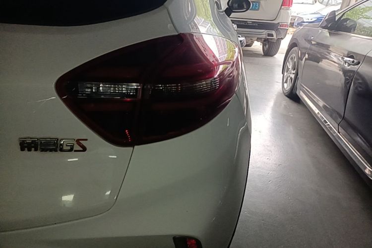 GEELY Emgrand GS 2020 car image #8