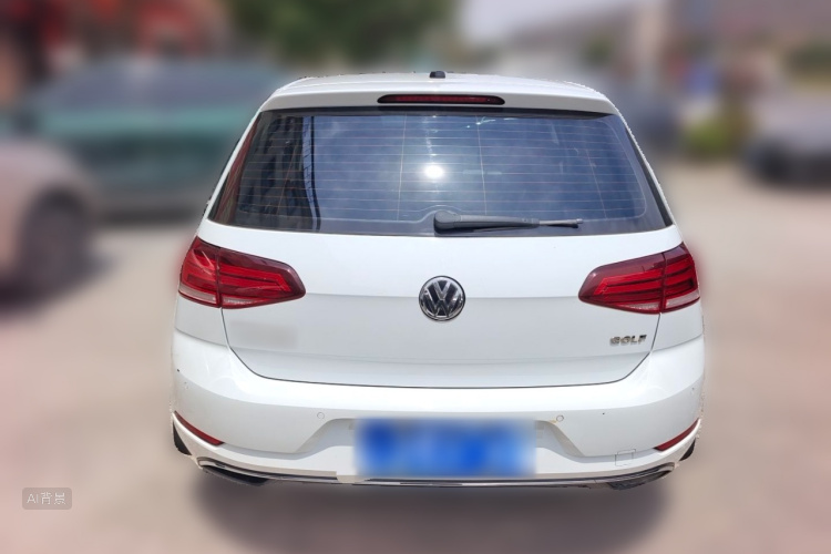 Volkswagen Golf 2018 car image #6