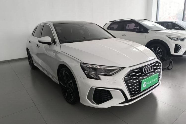 Audi A3 2024 immagine di auto #4