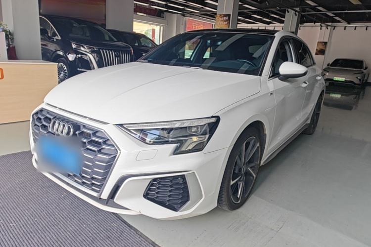 Audi A3 2024 car image #2