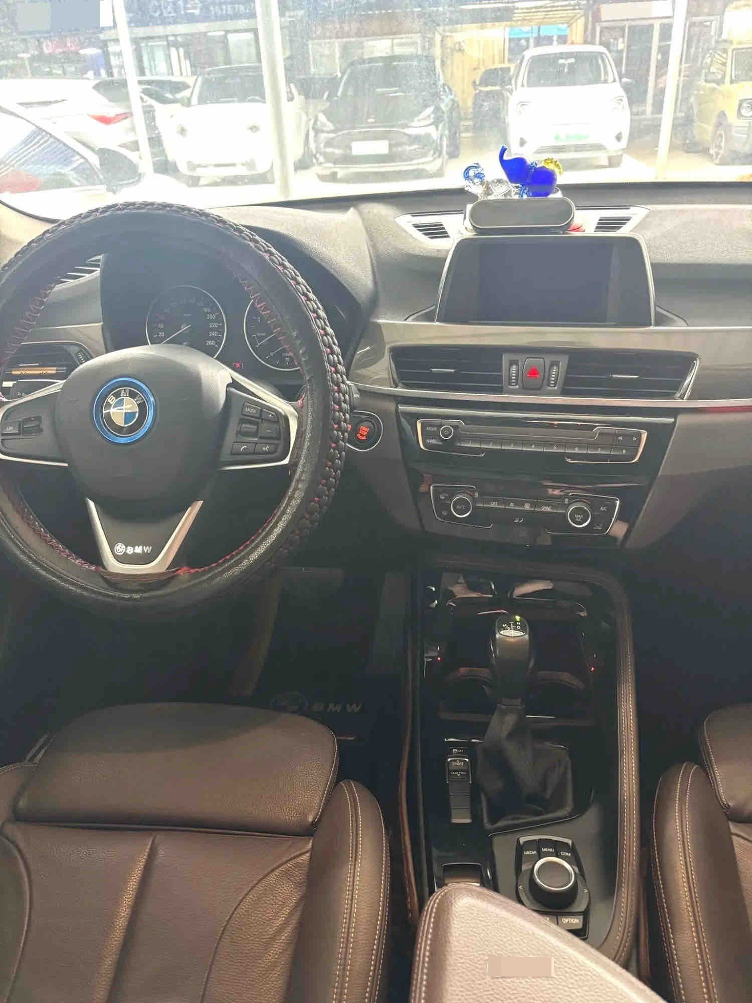 BMW X1 2018 #6 BMW X1 2018 car image #6