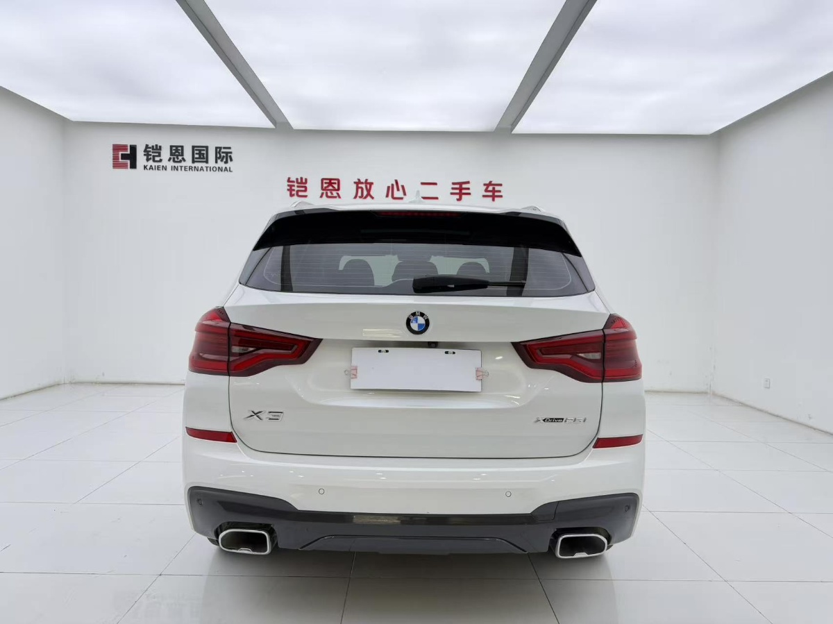 BMW X3 2021 car image #15