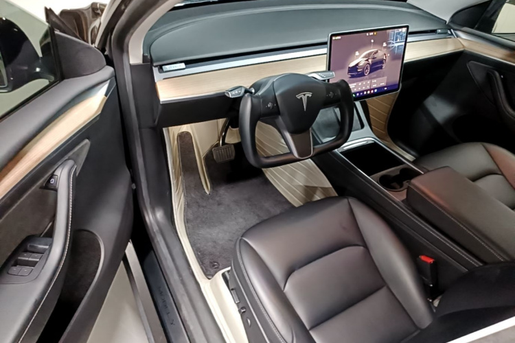 Tesla Model Y 2022 #12 Tesla Model Y 2022 immagine di auto #12