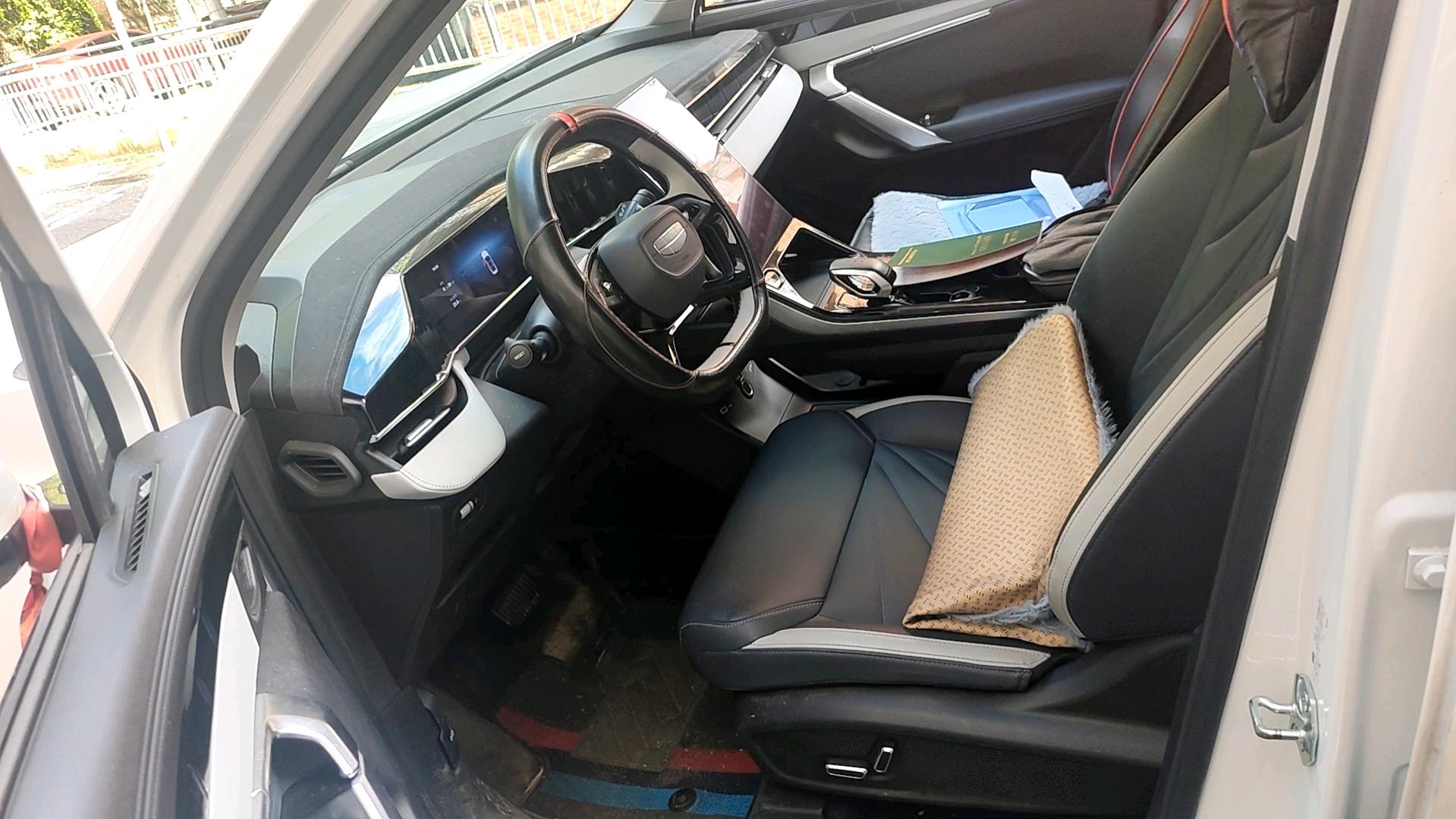 GEELY Boyue L 2023 car image #6