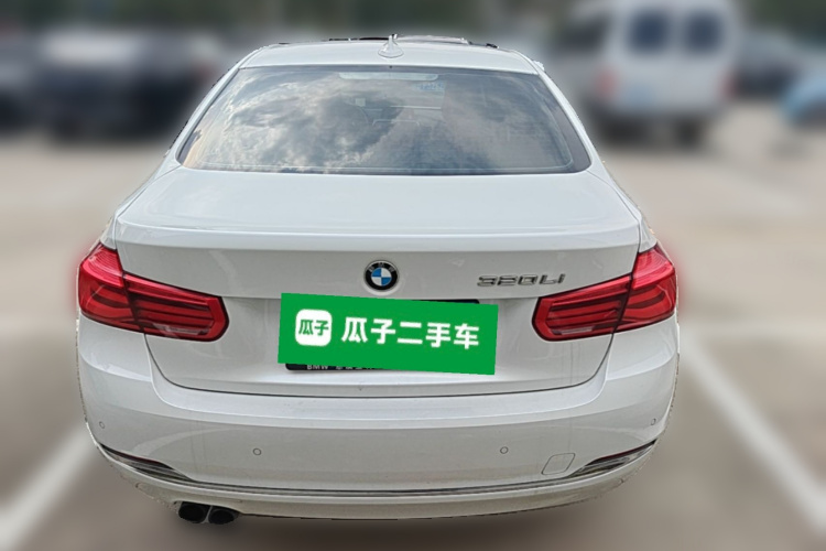 BMW 3 Series 2017 #6 BMW 3 Series 2017 car image #6