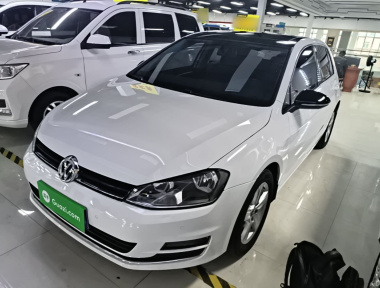 Volkswagen Golf 2017 Volkswagen Golf 2017 car image