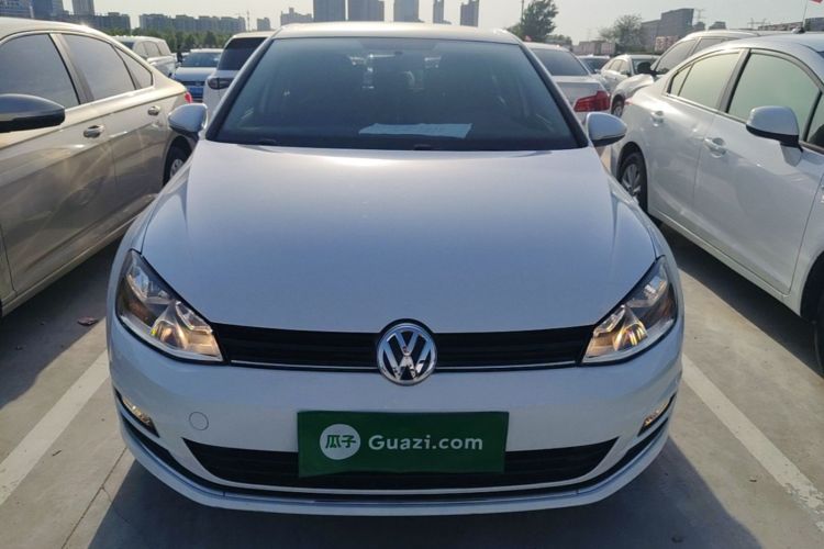Volkswagen Golf 2016 car image #3
