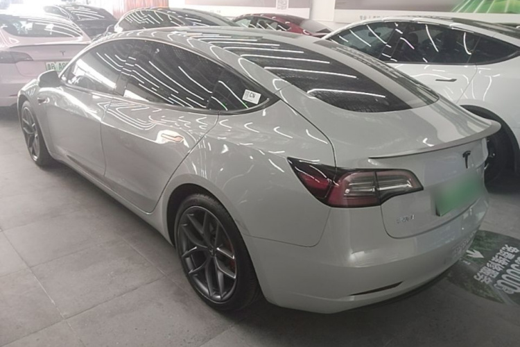 Tesla Model 3 2023 #5 Tesla Model 3 2023 car image #5