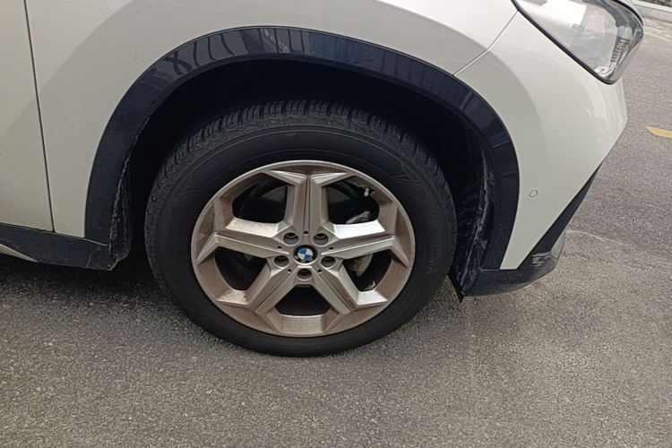 BMW X1 2023 car image #9