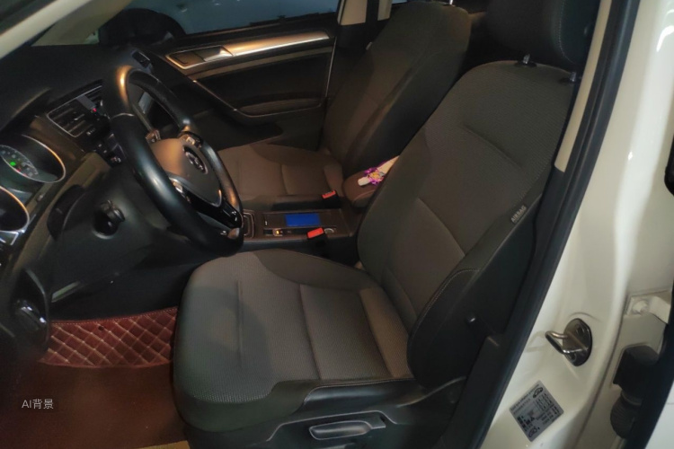 Volkswagen Golf 2019 immagine di auto #17
