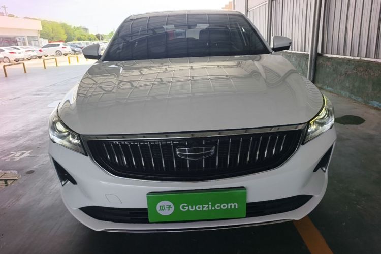 GEELY Emgrand 2021 car image #3