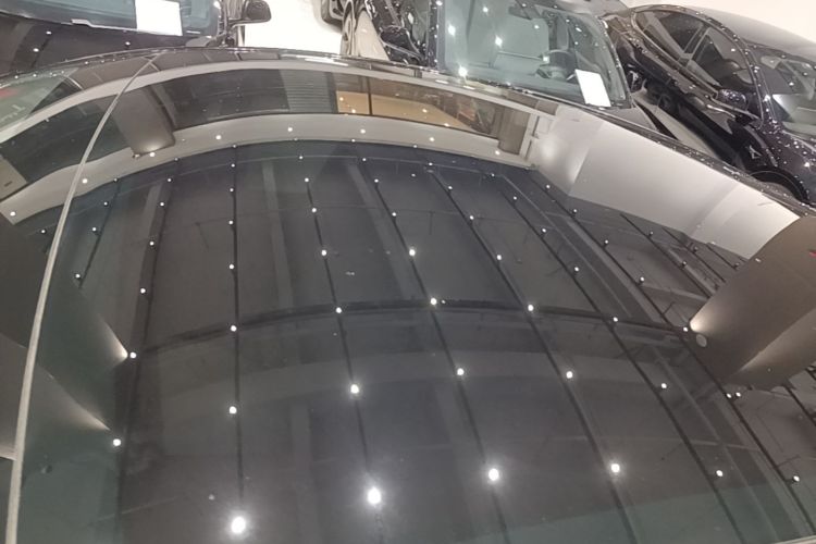 Tesla Model Y 2021 #25 Tesla Model Y 2021 car image #25