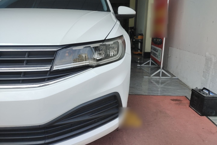 Volkswagen Bora 2023 car image #23