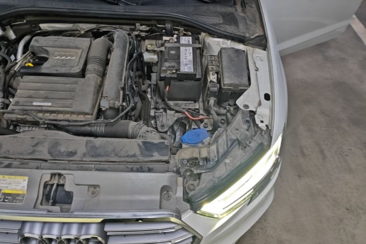 Audi A3 2021 immagine di auto #24