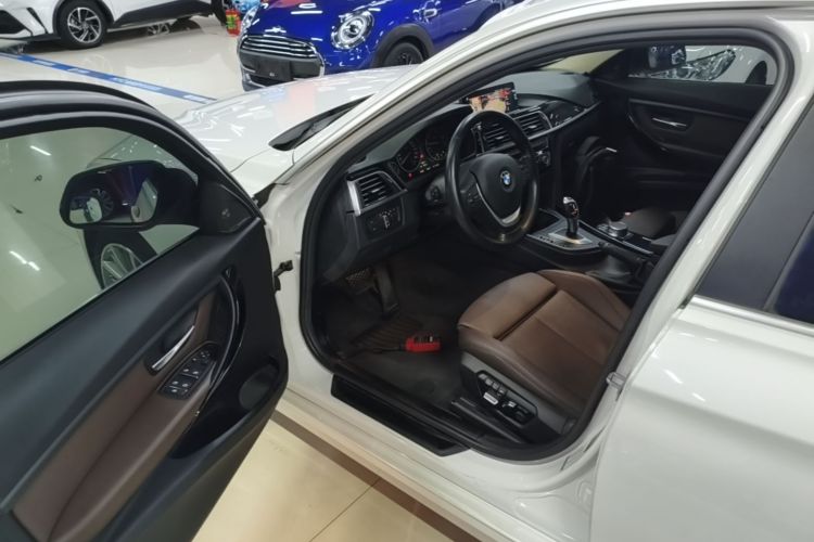 BMW 3 Series 2019 #16 BMW 3 Series 2019 imagen de coche #16