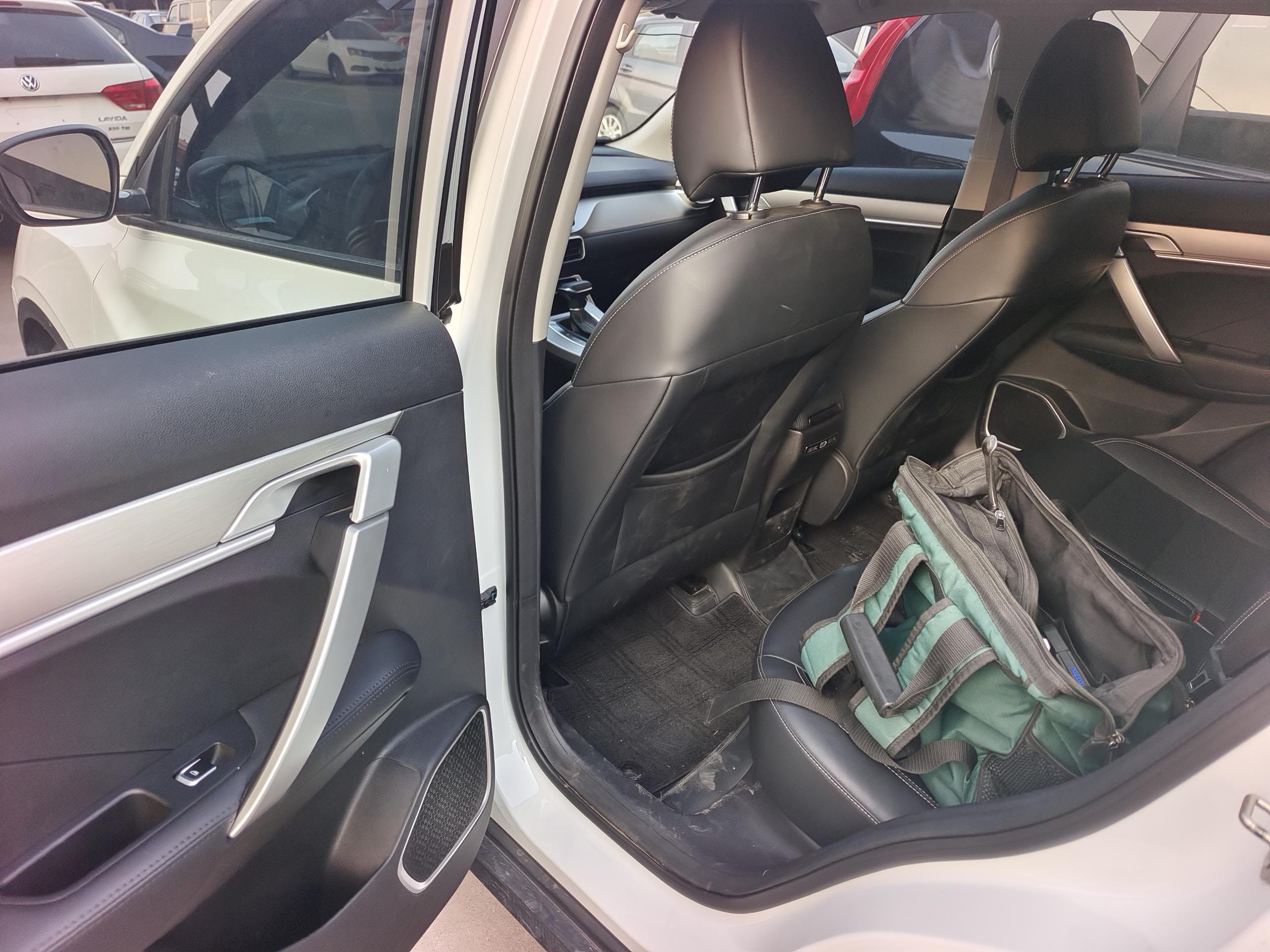 GEELY Coolray 2025 car image #5