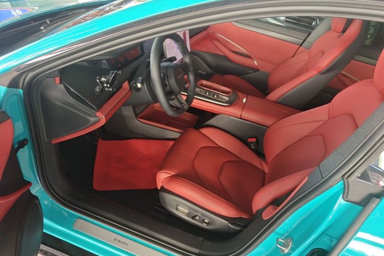 MI SU7 2025 immagine di auto #16