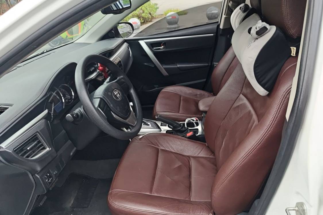 Toyota Corolla 2015 car image #18