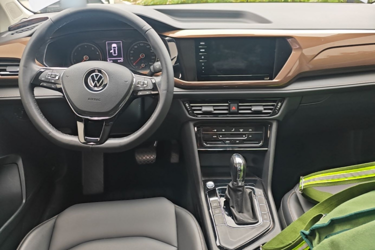Volkswagen Tharu 2020 #10 Volkswagen Tharu 2020 صورة سيارة #10