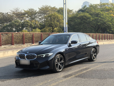 BMW 3 Series 2024 car image 