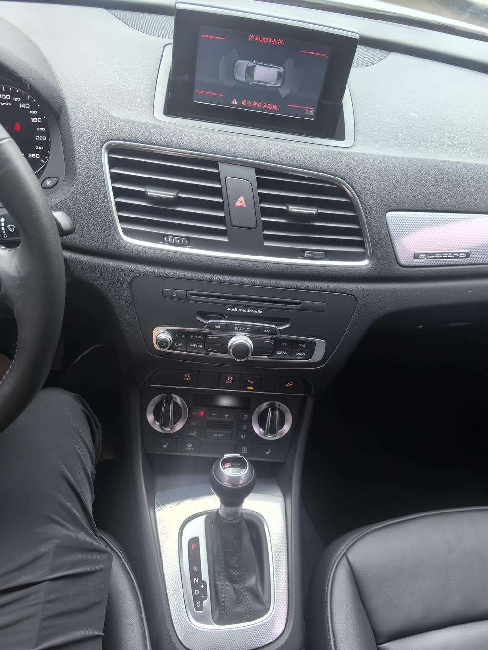 Audi Q3 2015 #10 Audi Q3 2015 car image #10