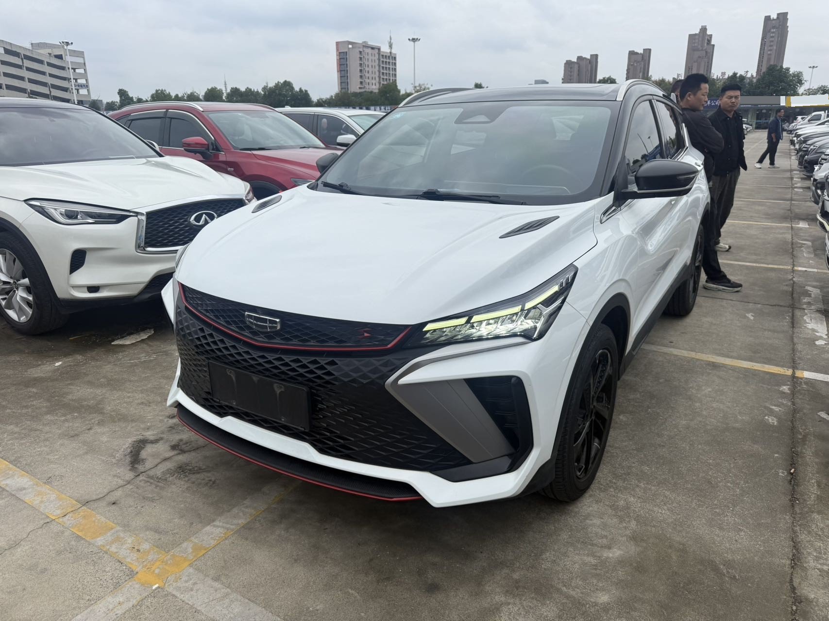 GEELY Coolray 2023 #2 GEELY Coolray 2023 car image #2