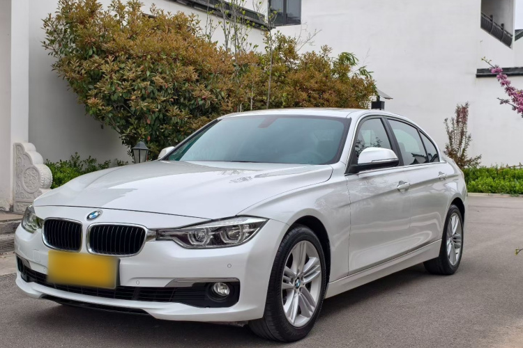 BMW 3 Series 2017 #2 BMW 3 Series 2017 car image #2