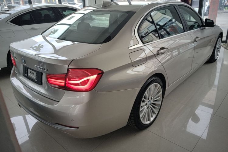 BMW 3 Series 2018 #7 BMW 3 Series 2018 car image #7