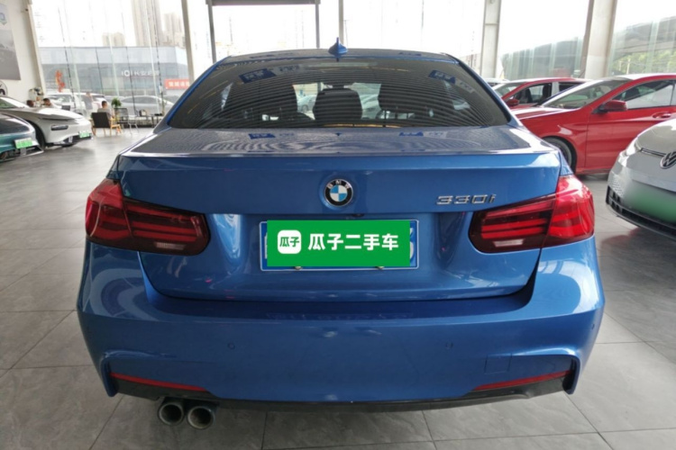BMW 3 Series 2018 #4 BMW 3 Series 2018 car image #4