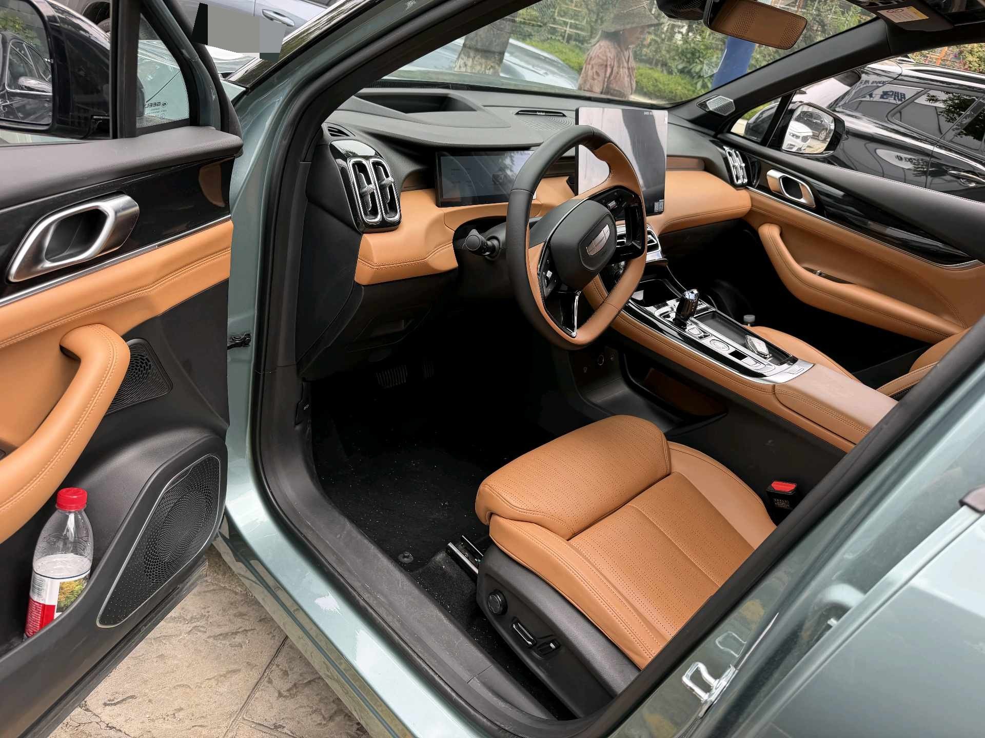 GEELY Boyue L 2025 #2 GEELY Boyue L 2025 car image #2