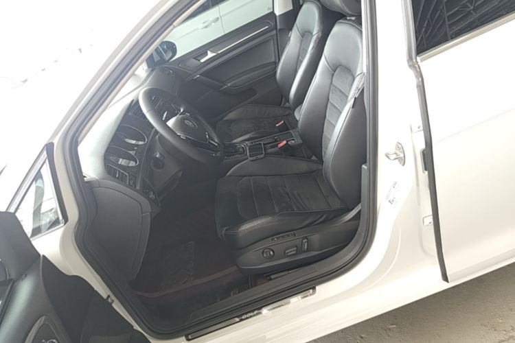 Volkswagen Golf 2018 #19 Volkswagen Golf 2018 car image #19