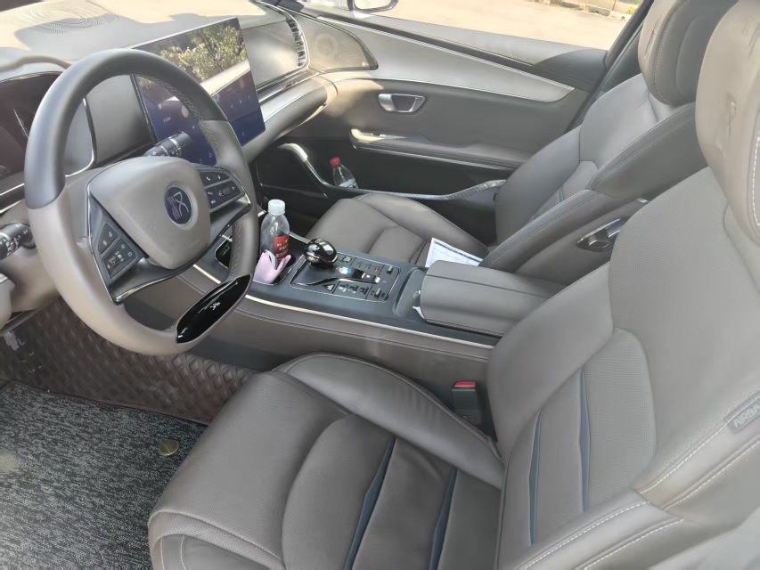 BYD Han 2022 car image #5