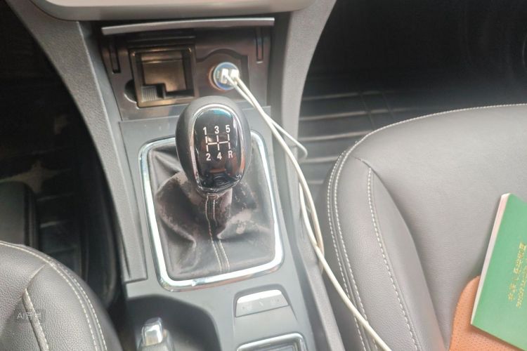 GEELY Emgrand 2016 #16 GEELY Emgrand 2016 car image #16