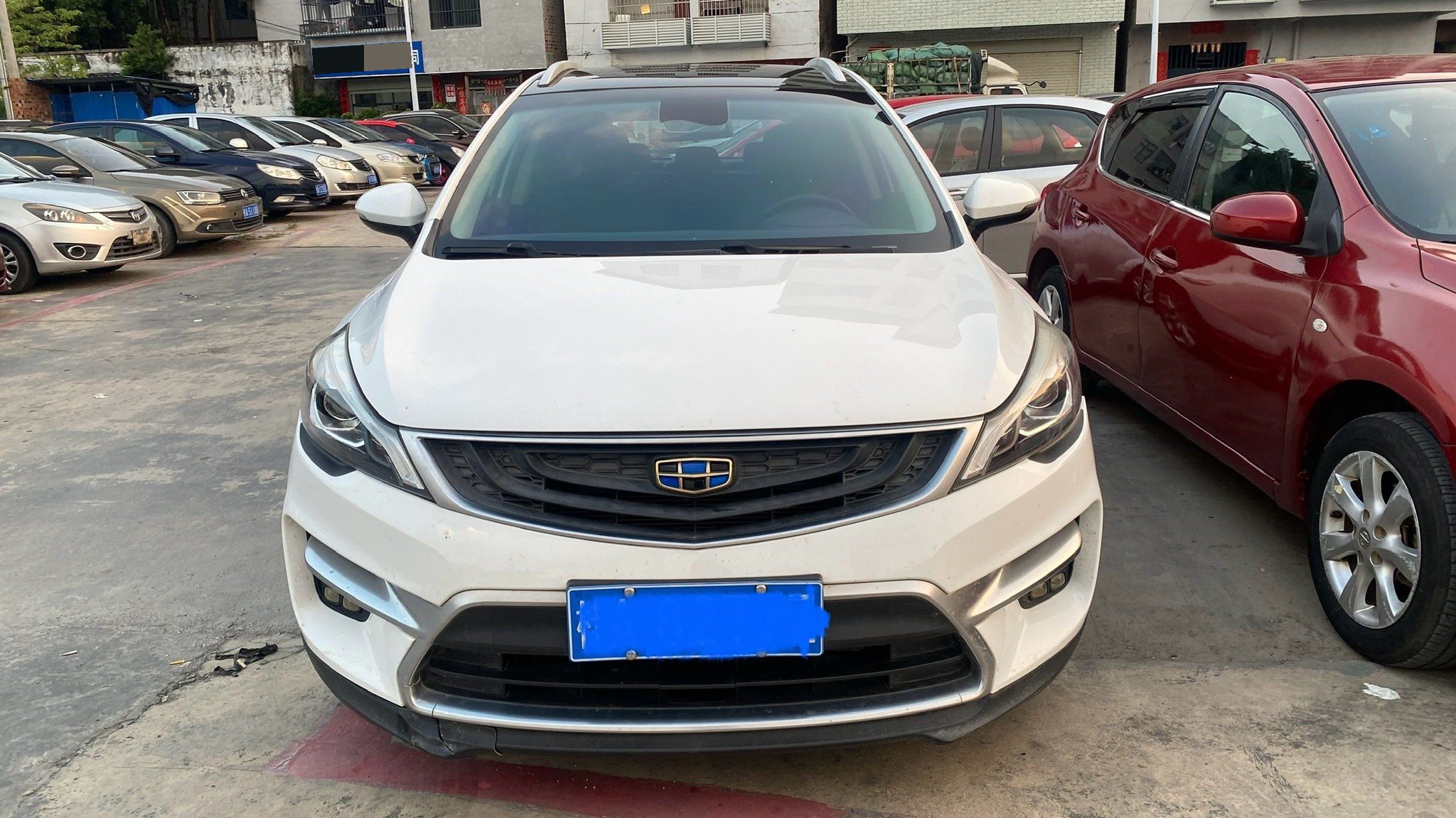 GEELY Emgrand GS 2018 صورة سيارة #2