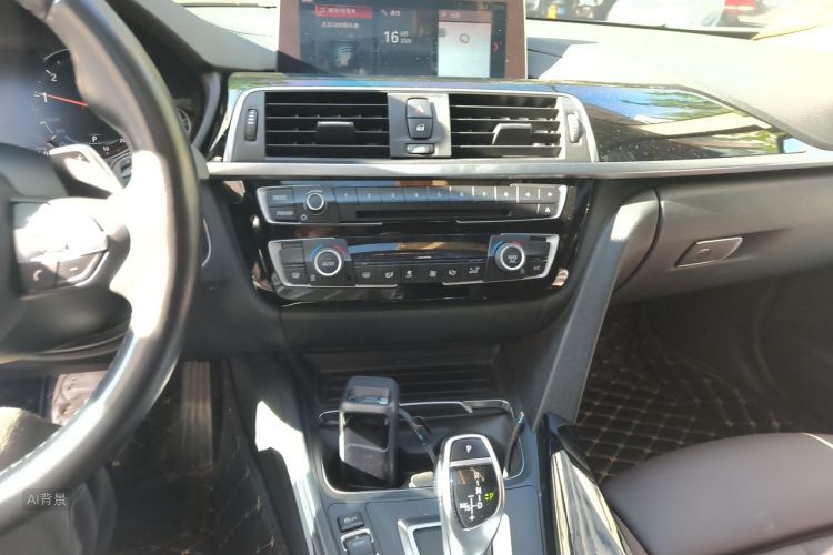 BMW 3 Series 2018 #15 BMW 3 Series 2018 car image #15
