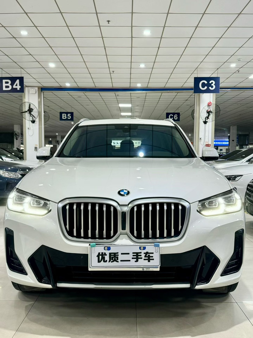BMW X3 2023 #2 BMW X3 2023 car image #2