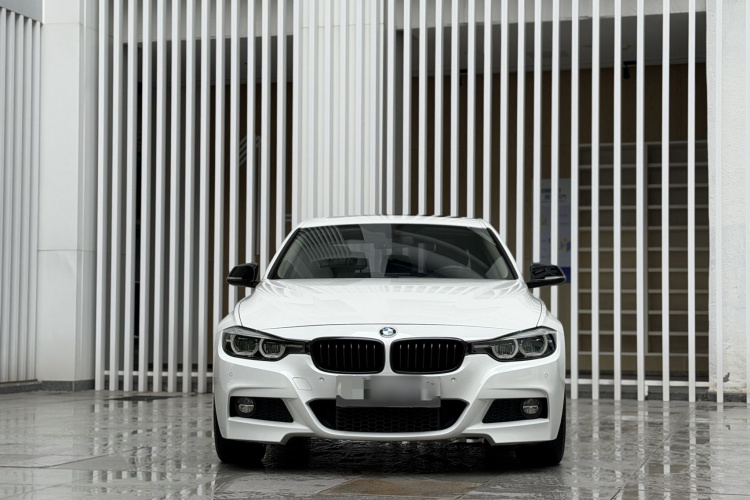BMW 3 Series 2019 #3 BMW 3 Series 2019 car image #3